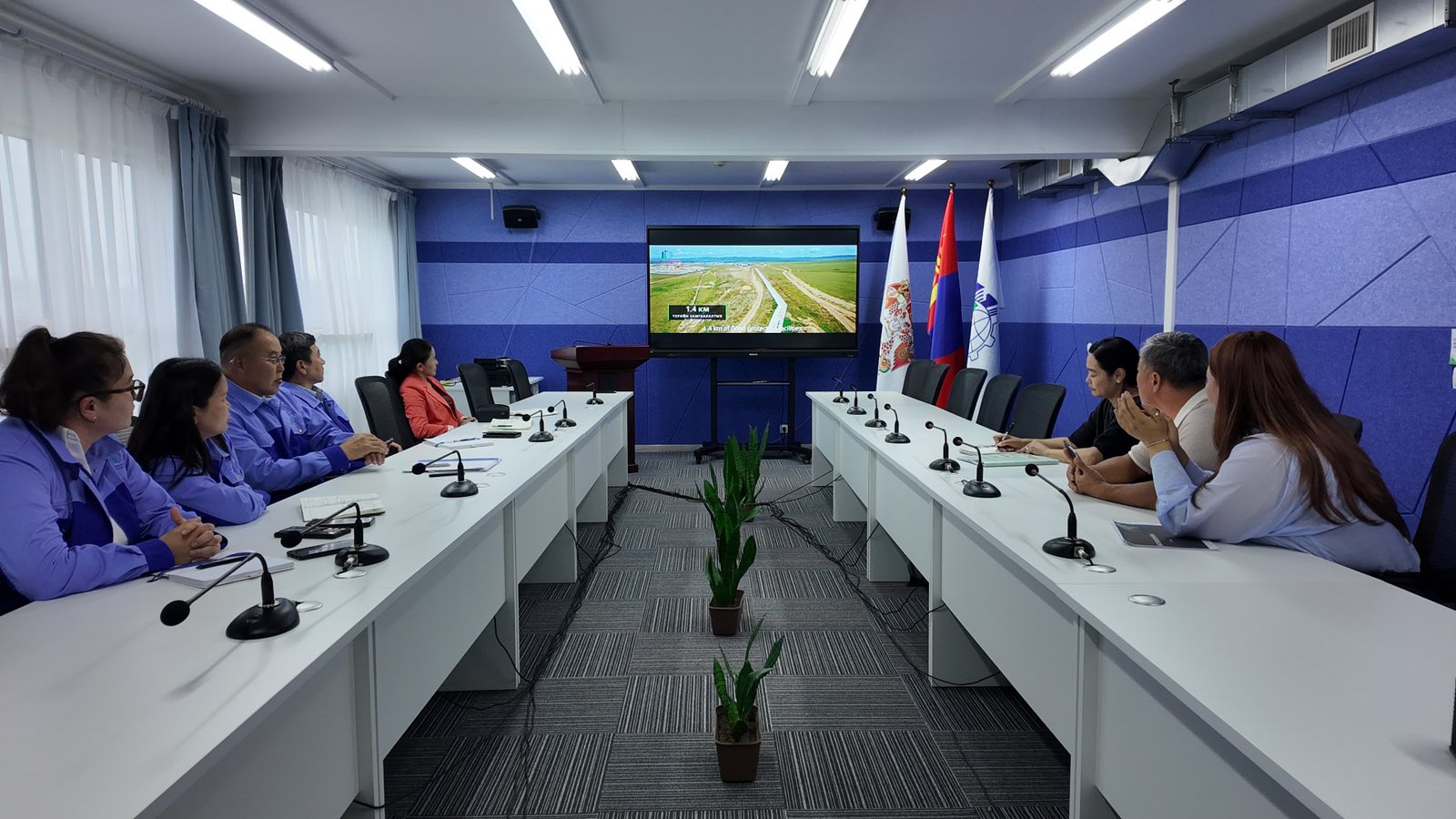БНСУ-ЫН SUNGHO GROUP КОМПАНИЙН ТӨЛӨӨЛӨГЧИД НАЛАЙХЫН ҮЙЛДВЭРЛЭЛ, ТЕХНОЛОГИЙН ПАРКТ АЖИЛЛАЛАА.